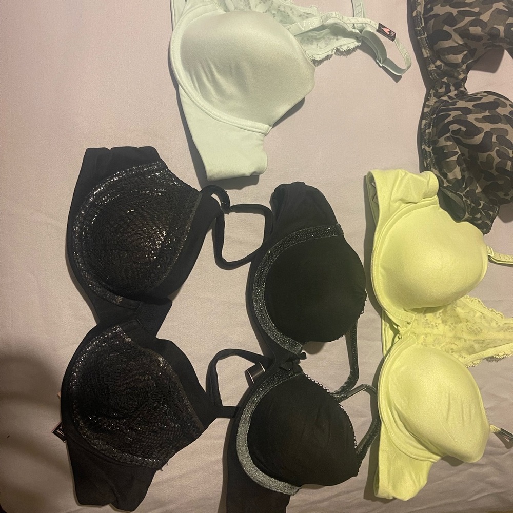 Victoria Secret Bra’s
